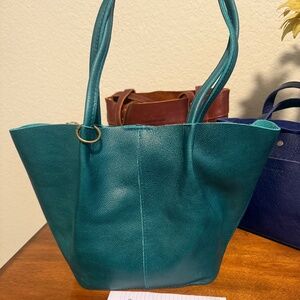 Portland Leather Sea Glass Large Devan tote